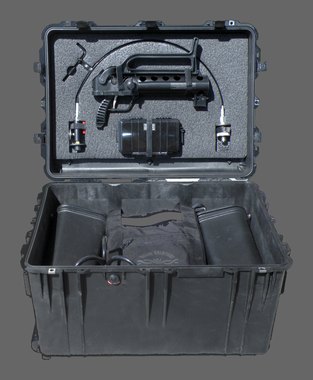 “Pelican” transport / storage case